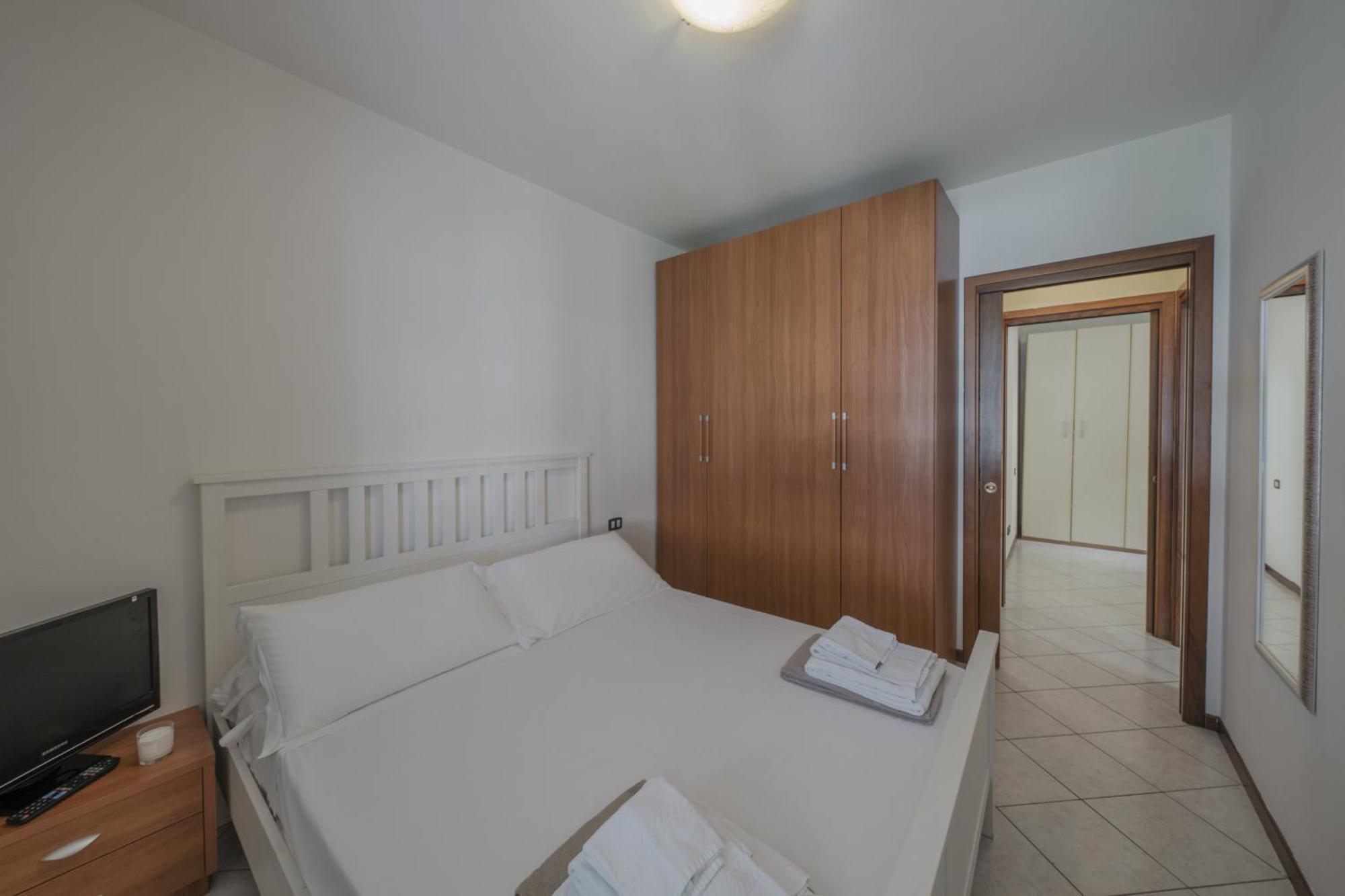 Apt24 - Trilocale A Pochi Passi Dal Lago Con Posto Auto Villa Desenzano del Garda Buitenkant foto